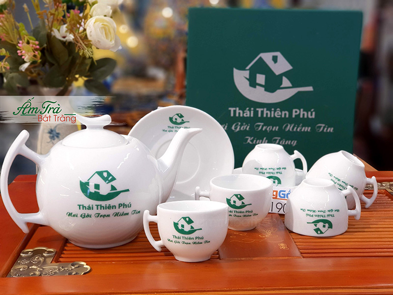 Xưởng gốm Việt là đối tác thân thiết của nhiều doanh nghiệp lớn