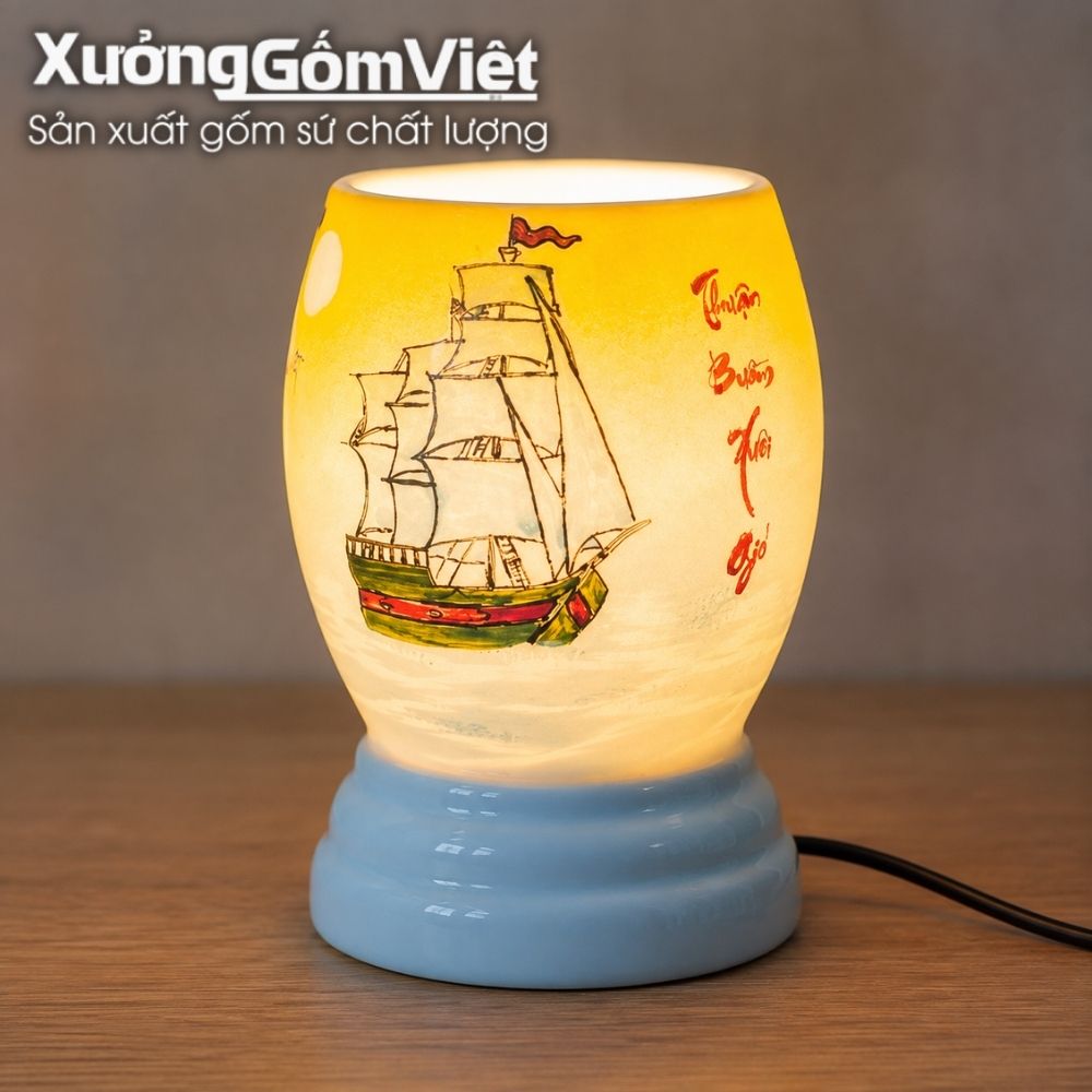 Đèn xông tinh dầu