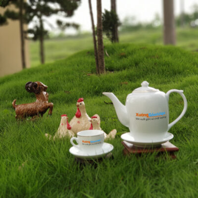 Bộ trà sứ trắng cao chỉ vàng AT-18