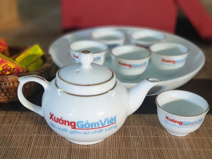 Bộ trà Mini chỉ vàng