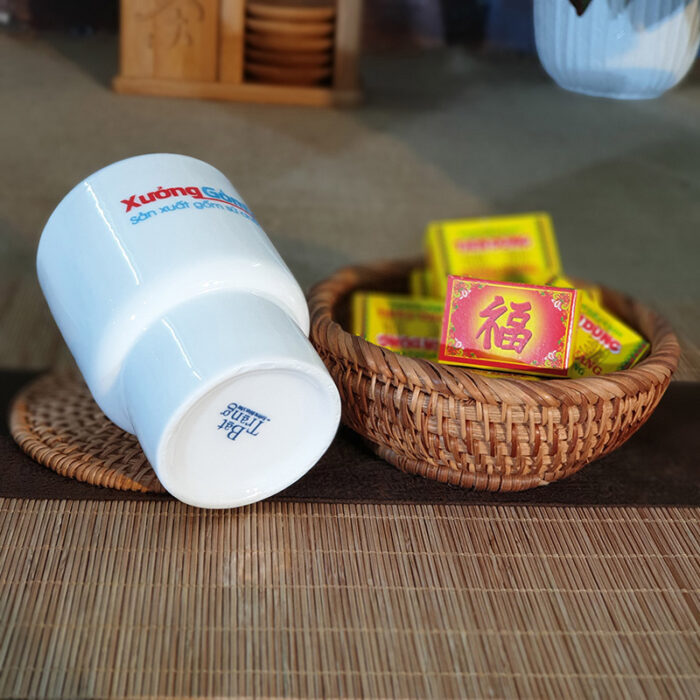 Ly sứ trắng dáng trụ M48