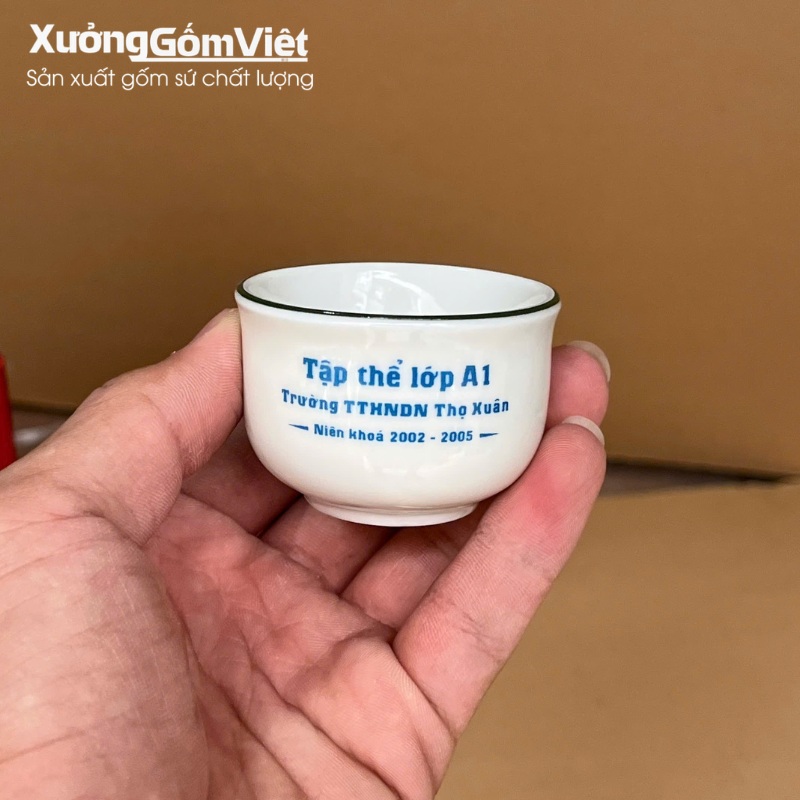 Ấm chén in logo quà tặng về trường