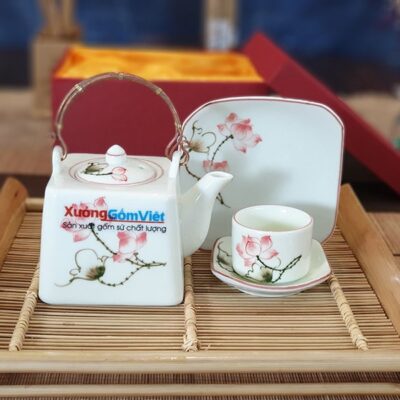 Bộ trà vuông vẽ sen đỏ ATV-01