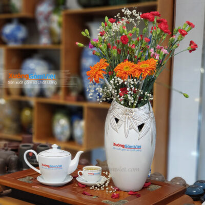 lo hoa ke chi vang