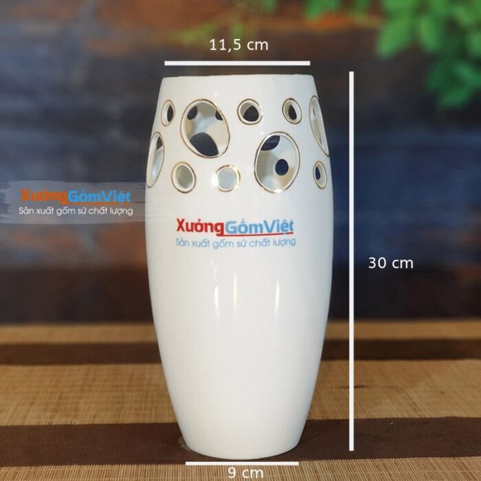 Lọ hoa sứ trắng chỉ vàng Bát Tràng