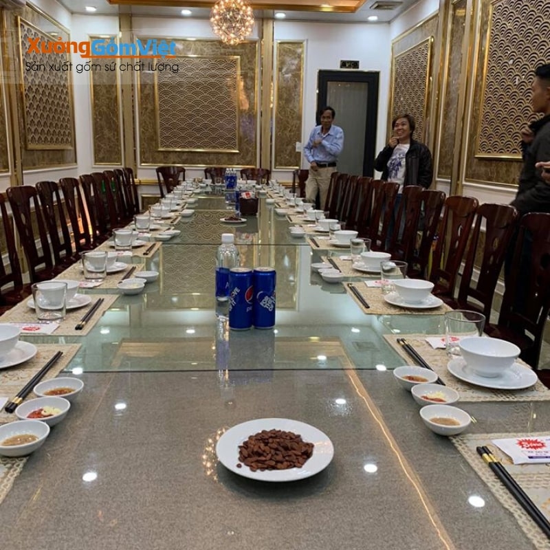 bát đĩa sứ trắng tại Đà Nẵng