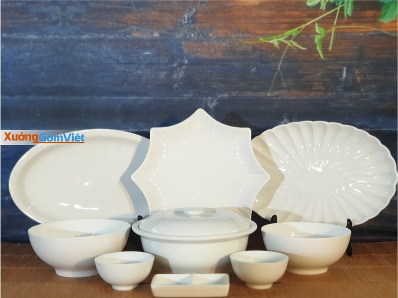 bát đĩa sứ trắng tại Đà Nẵng