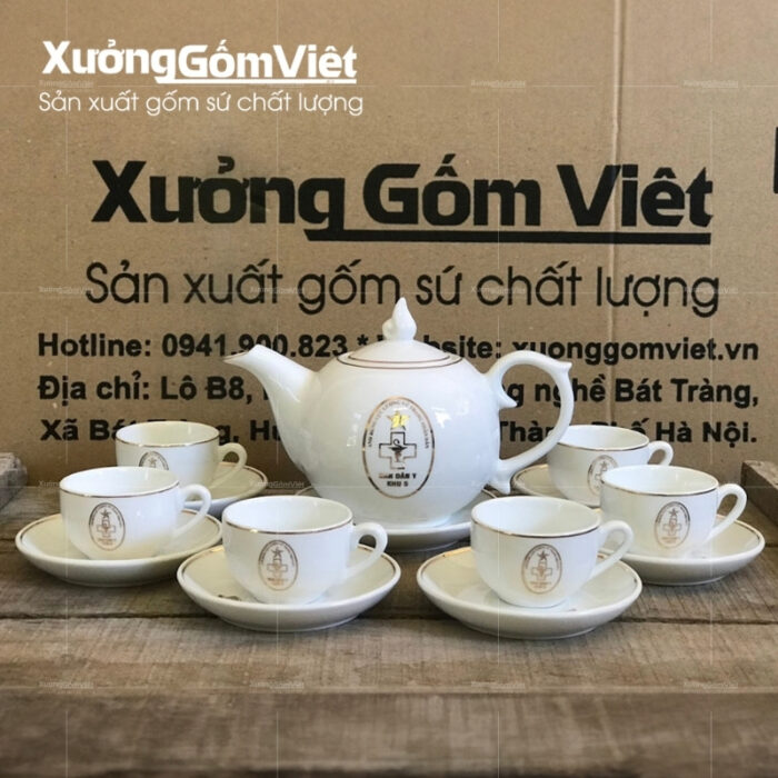 bo-am-chen-su-trang-dang-bau-tron-chop-lua-ve-chi-vang (2)