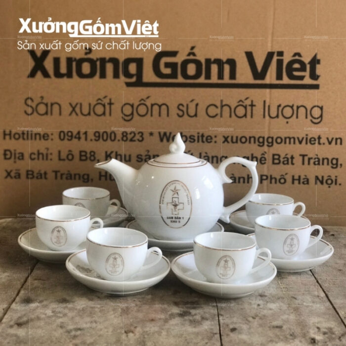 bo-am-chen-su-trang-dang-bau-tron-chop-lua-ve-chi-vang (9)