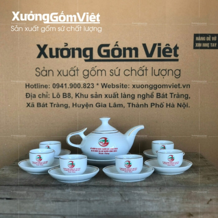 bo-am-chen-su-trang-dang-voi-voi-in-logo