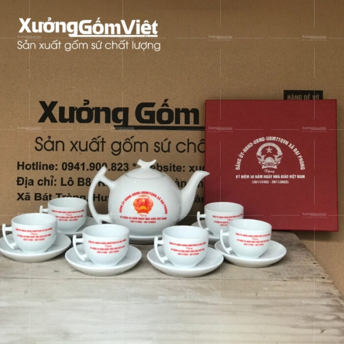 bo-am-chen-su-trang-trang-khuyet-in-logo-chinh-hang-bat-trang (35)