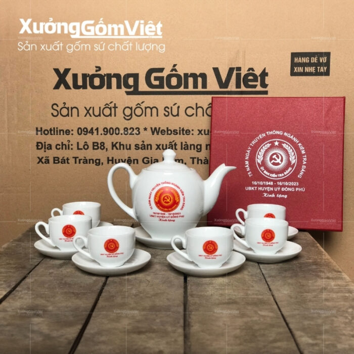 bo-am-chen-tra-su-trang-dang-minh-long-in-logo (2)