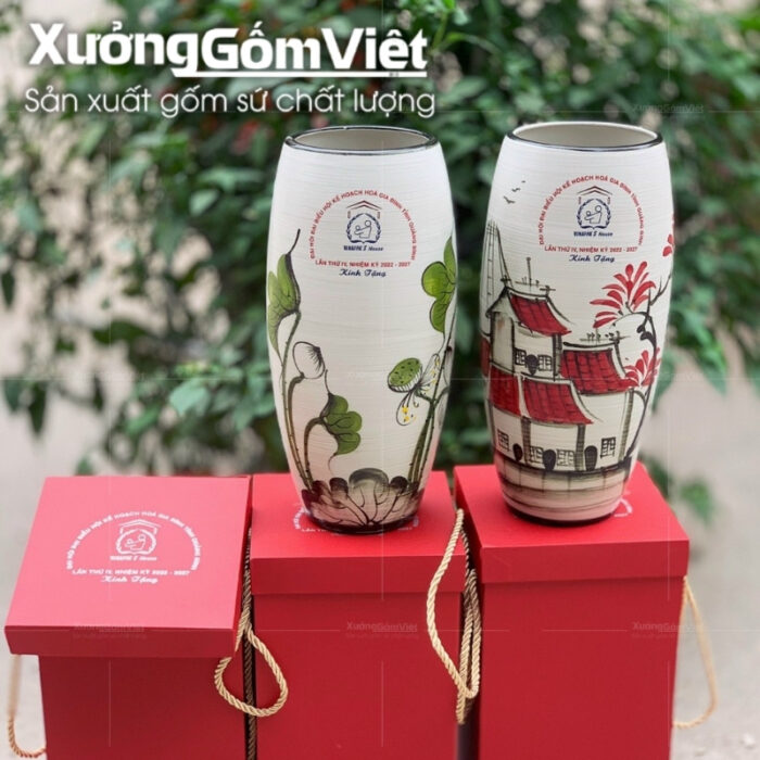 binh-hoa-bat-trang-dang-bom-hoa-tiet-hoa-sen-men-den-2