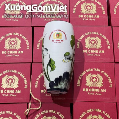 binh-hoa-bat-trang-dang-bom-hoa-tiet-hoa-sen-men-den-3