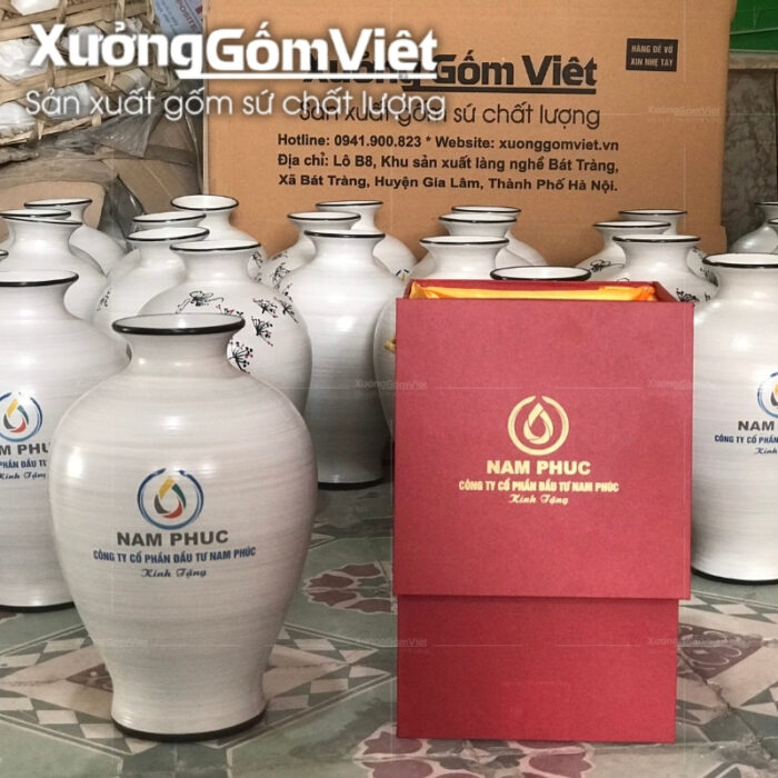 binh-hoa-bat-trang-dang-choe-hoa-tiet-hoa-bo-cong-anh-4