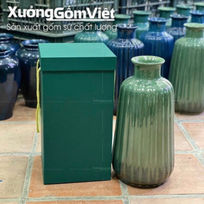 binh-hoa-bat-trang-men-hoa-bien-xanh-la-hoa-tiet-soc-doc