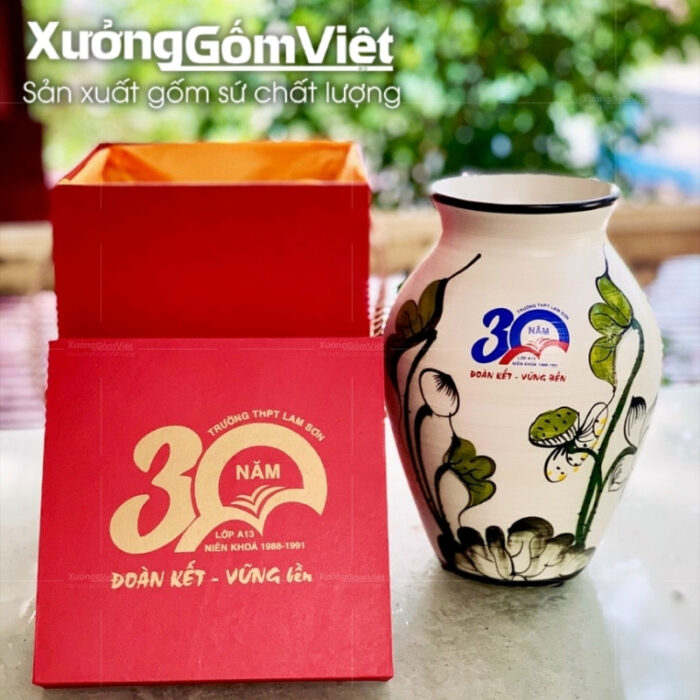 binh-hoa-su-bat-trang-dang-vo-hoa-tiet-hoa-sen-trang-la-xanh (5)