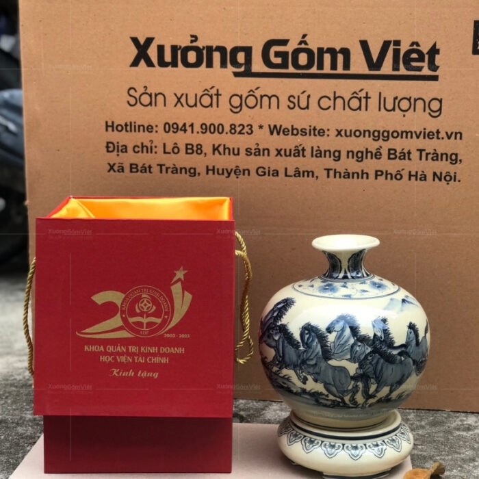 binh-hut-loc-bat-trang-in-logo-ve-nhi-canh-thuyen-buom-bat-ma (3)