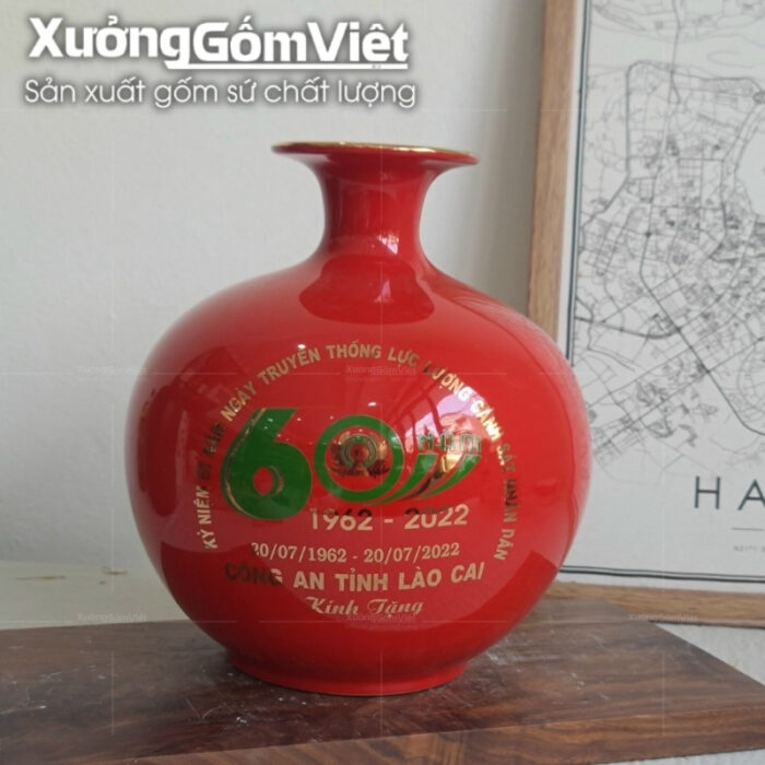 binh-hut-loc-bat-trang-mau-do-tron-in-logo-theo-yeu-cau