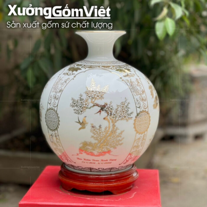 binh-hut-loc-bat-trang-mau-trang-in-logo-hoa-tiet-mau-don-chim-tri-in-decal-vang