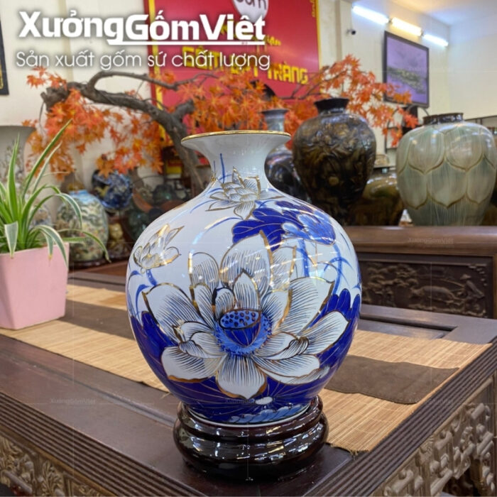 binh-hut-loc-bat-trang-men-lam-in-logo-ve-sen-vien-vang