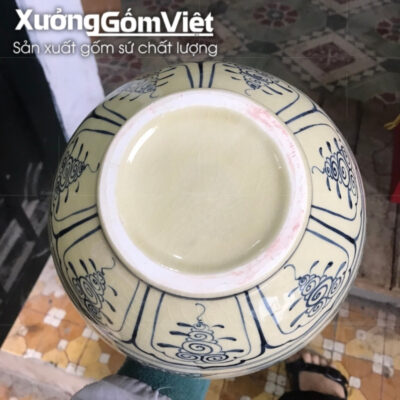 binh-hut-tai-loc-bat-trang-men-ran-ve-canh-chua-chien-in-logo (4)
