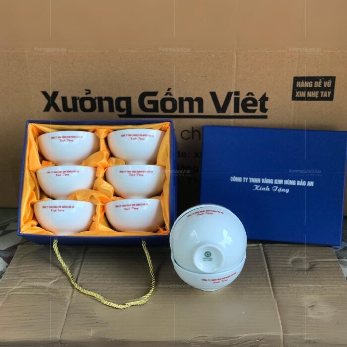 bo-6-bat-com-su-trang-in-logo-hop-xanh-2