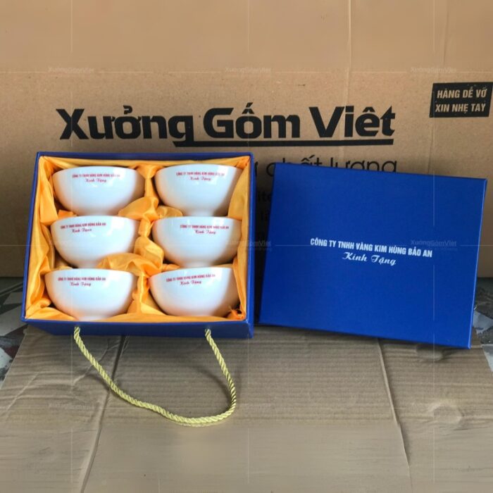 bo-6-bat-com-su-trang-in-logo-hop-xanh