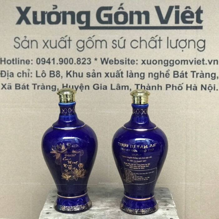 chai-ruou-gom-su-bat-trang-mau-xanh-coban-dang-mai-binh-in-logo (2)