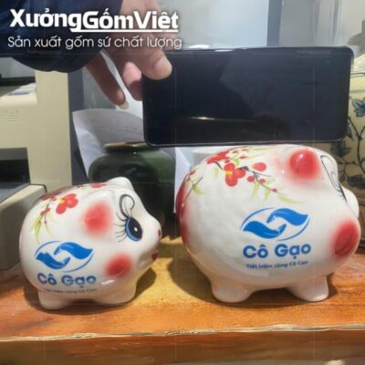 heo-dat-tiet-kiem-truyen-thong-dang-map-tron-mi-cong-ve-hoa-dao-do-in-logo-3