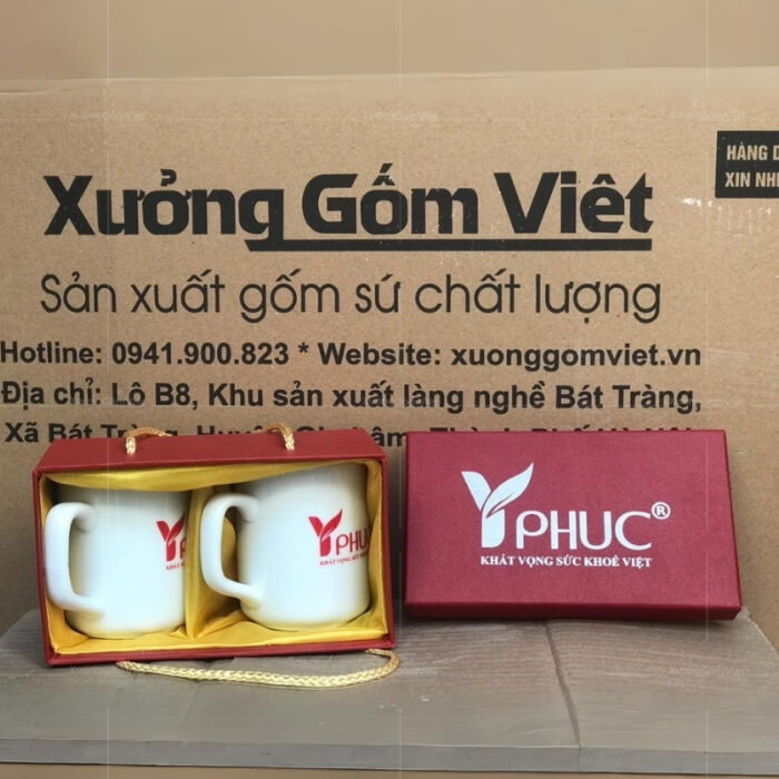 ly-coc-su-bat-trang-dang-tru-lun-vai-vuong-in-logo-7