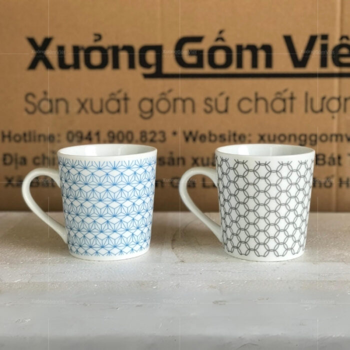 ly-coc-su-bat-trang-hoa-tiet-ve-tay-in-logo-1