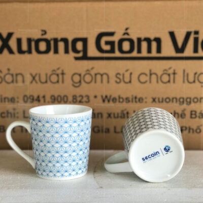 ly-coc-su-bat-trang-hoa-tiet-ve-tay-in-logo-2
