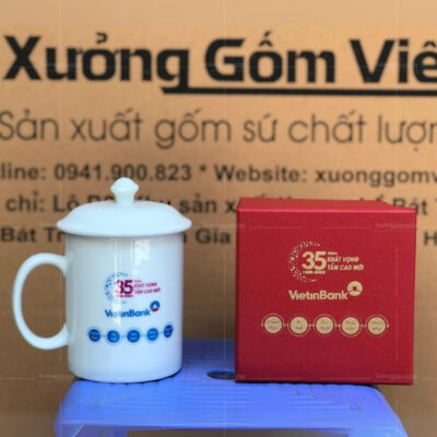 ly-su-bat-trang-co-nap-quai-c-in-logo-1