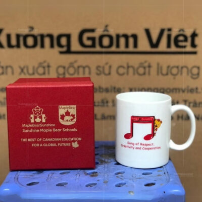 ly-su-trang-quai-c-bat-trang-in-logo-18
