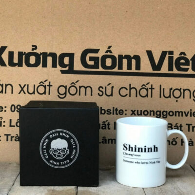 coc-su-in-logo-Shininh-dang-tru-cao-co-quai-mau-trang-1