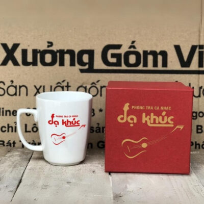 coc-su-in-logo-phong-tra-ca-nhac-Da-Khuc-dang-vat-co-quai-mau-trang-1