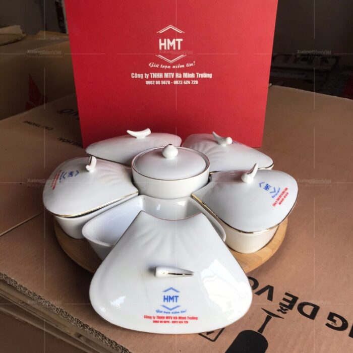 khay-mut-5-canh-bat-trang-mau-trang-tron-vien-kim-in-logo-1-2