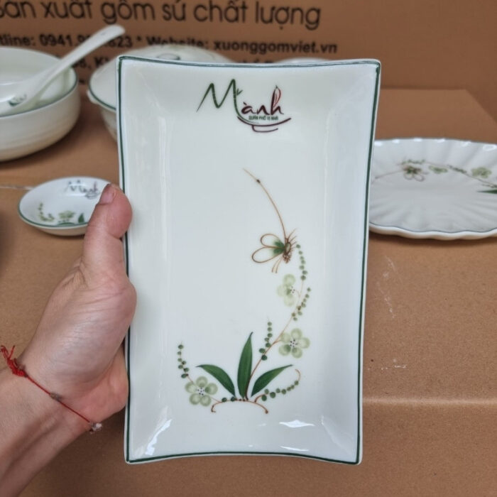 bo-bat-dia-in-logo-manh-hoa-tiet-truc-xanh-men-trang-10