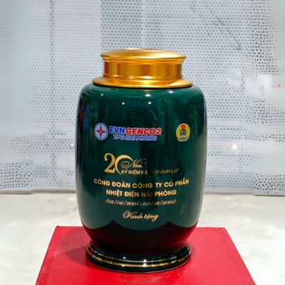hu-dung-tra-in-logo-ky-niem-thanh-lap-cong-doan-cong-ty-dang-tru-cao-men-xanh-la-4