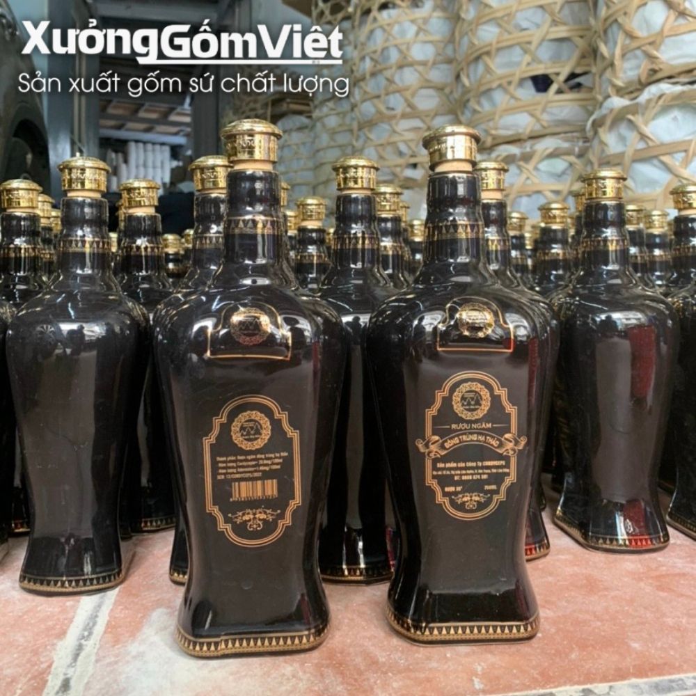 Nậm rượu, chai rượu in logo