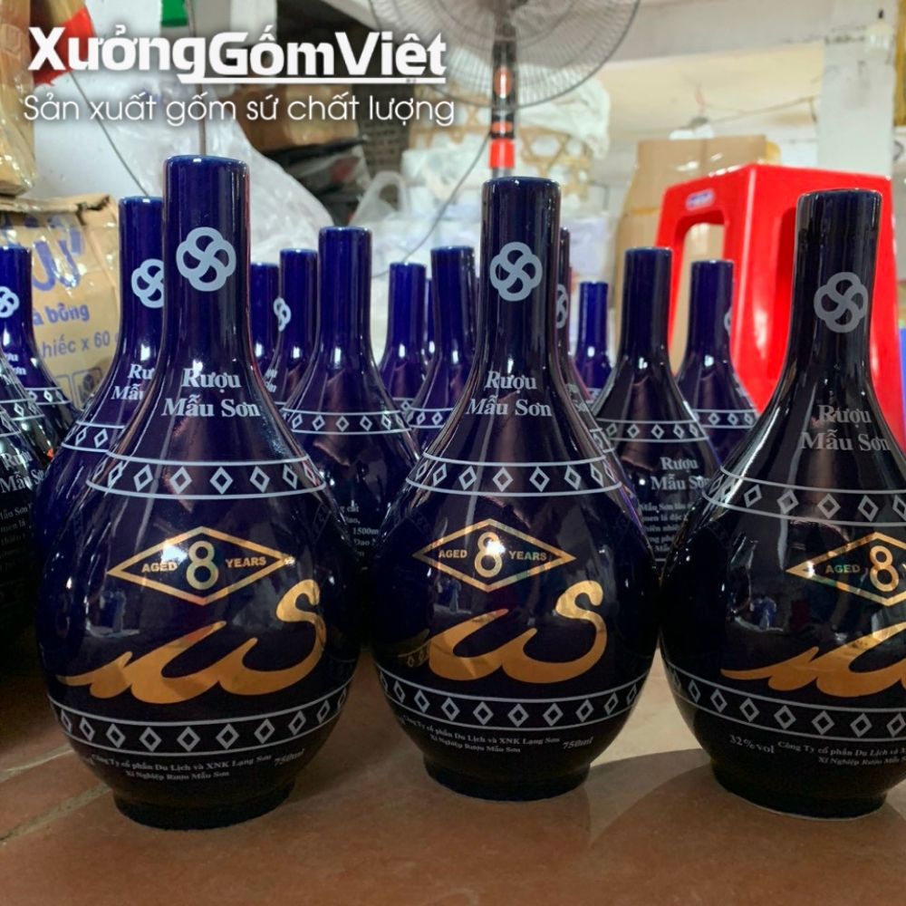 Nậm rượu, chai rượu in logo